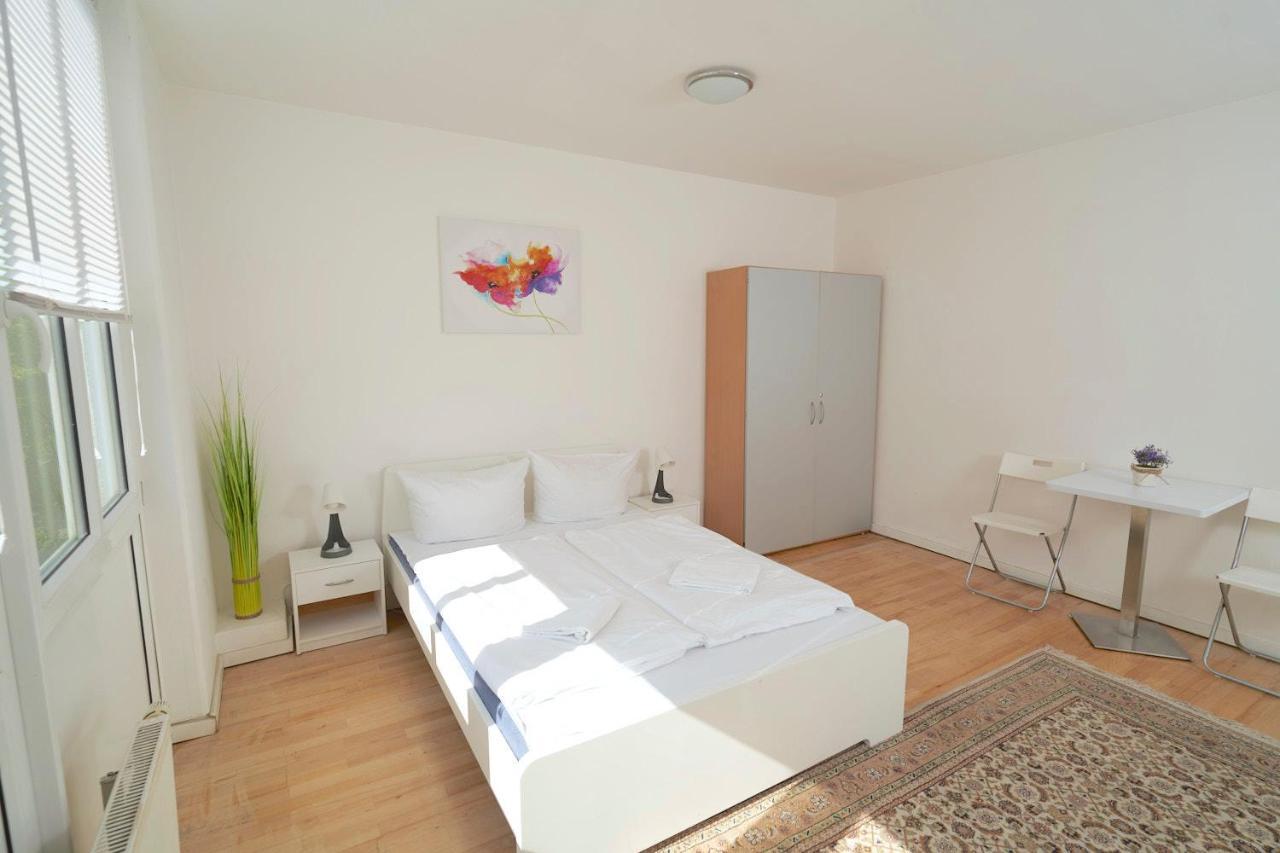 Bnb Potsdamer Platz Rooms & Apartments Berlin Exteriör bild